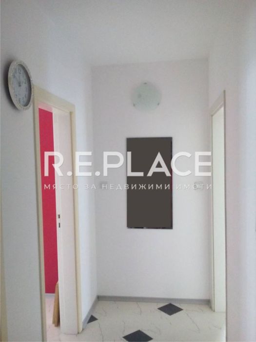 Продава тристаен апартамент в ж.к.Бриз, гр. Варна