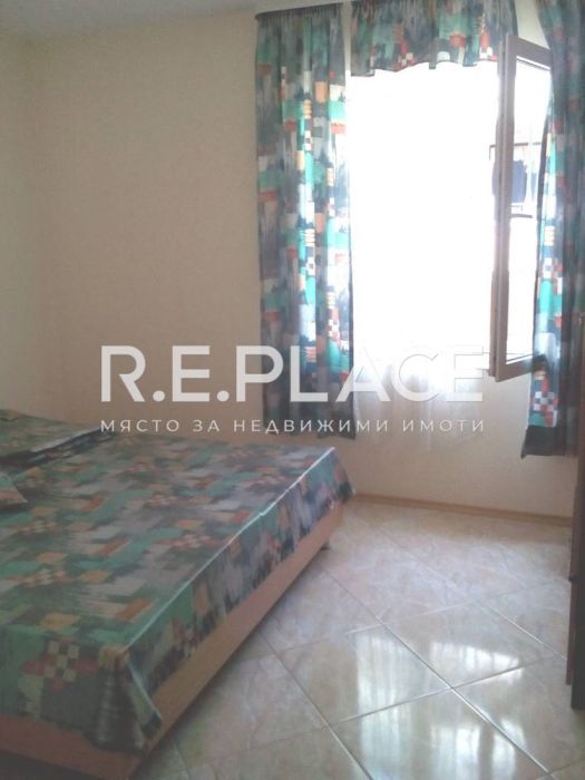 Продава тристаен апартамент в ж.к.Бриз, гр. Варна