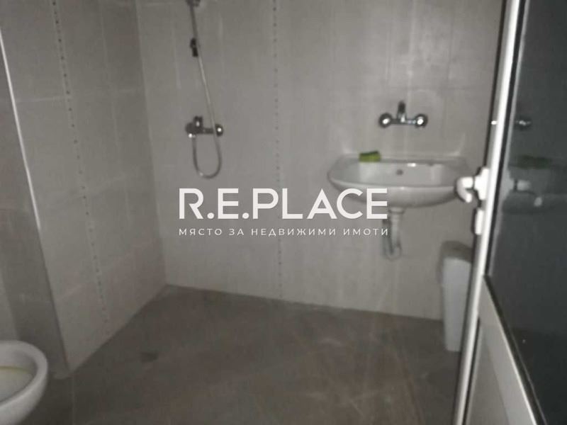 Магазин под наем в район на Автогара, гр. Варна.