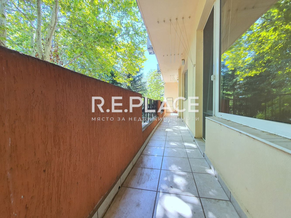 Продава южен апартамент с три стаи! Цветен квартал, гр. Варна