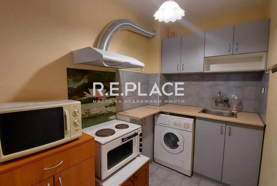 Едностаен апартамент под наем район спортна зала