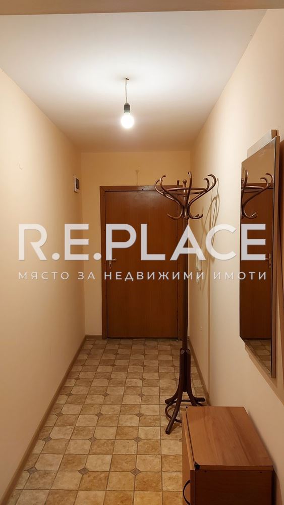 Едностаен апартамент под наем район спортна зала