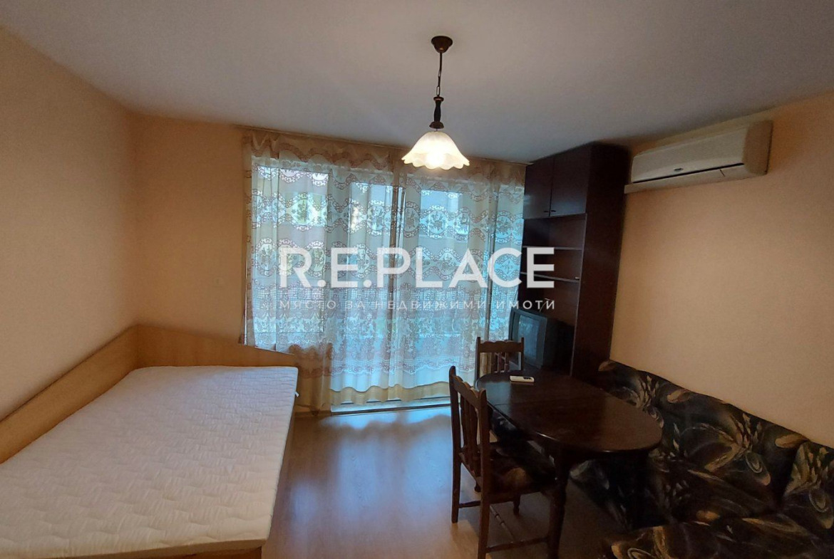 Едностаен апартамент под наем район спортна зала