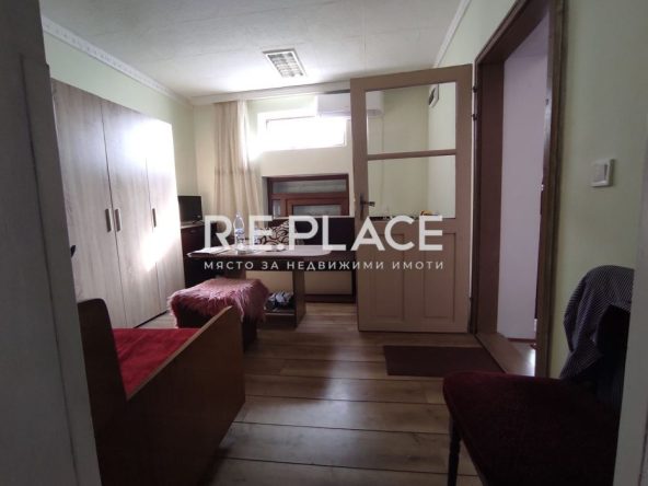 Продава къща в район Зеленчукова борса, гр. Варна