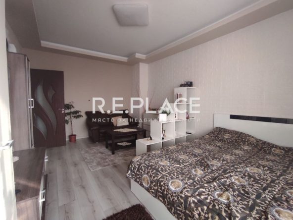 Продава четиристаен апартамент в квартал Кайсиева градина, град Варна