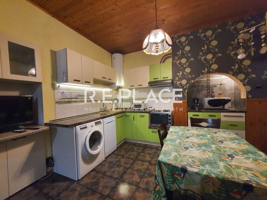 Етаж от къща под наем Нептун, гр. Варна