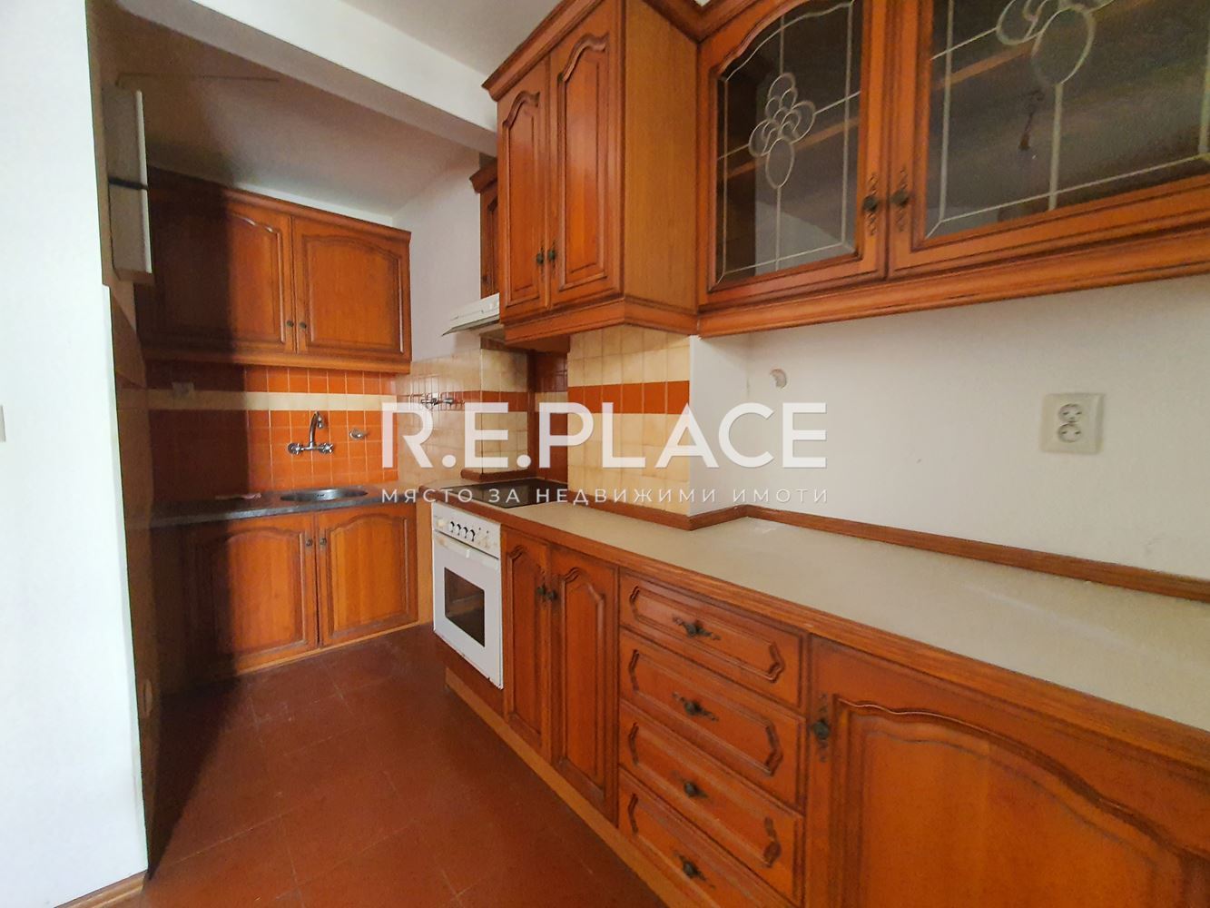 Продава мезонет район: Окръжна болница - Генерали, град Варна