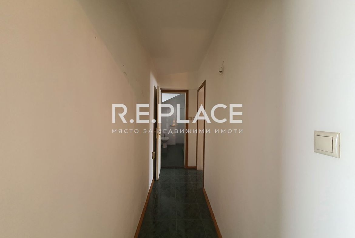 Продава мезонет район: Окръжна болница - Генерали, град Варна