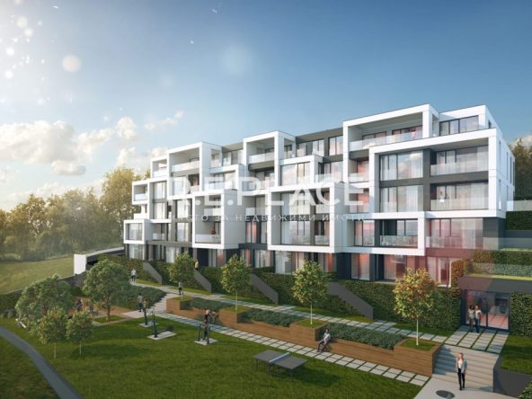 Продава четиристаен апартамент в кв. Бриз, гр. Варна