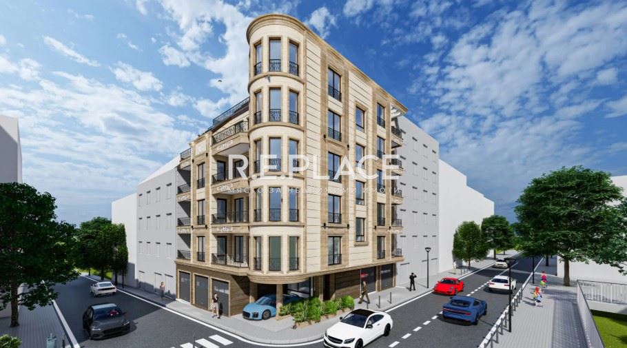 Продава четиристаен апартамент до Общината, град Варна