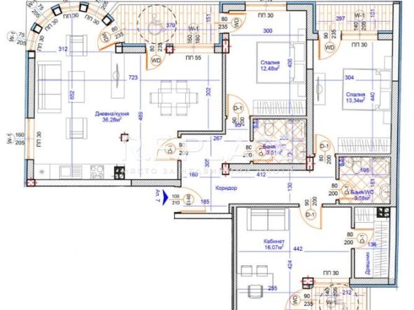 Продава четиристаен апартамент до Общината, град Варна
