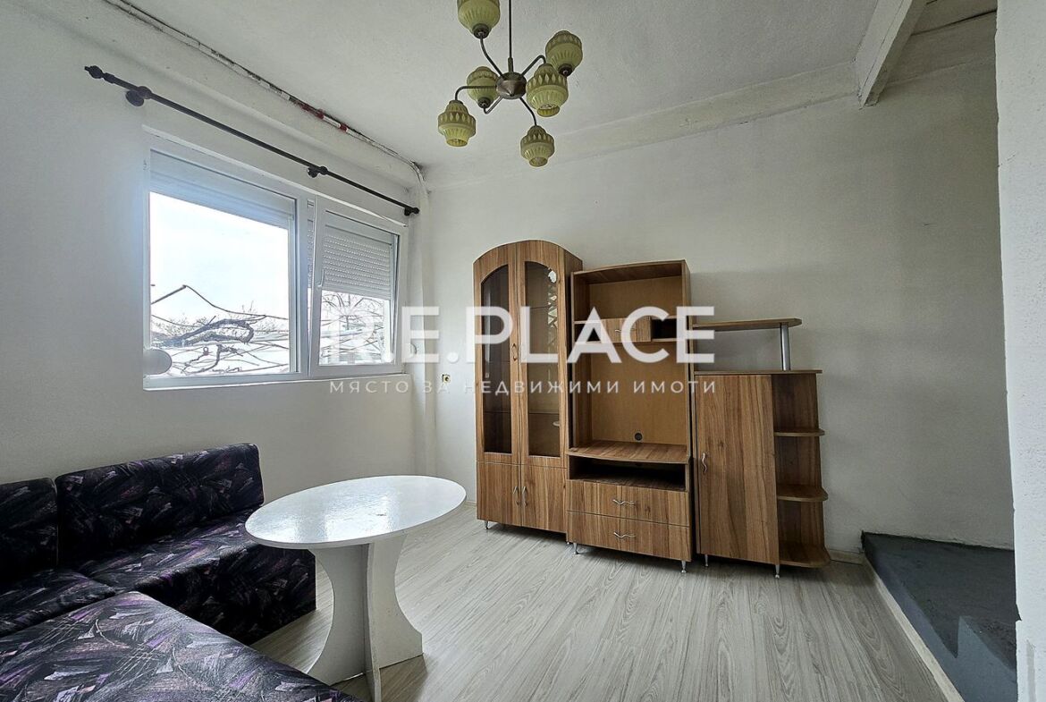 Етаж от къща под наем в м-ст Франга дере, Варна