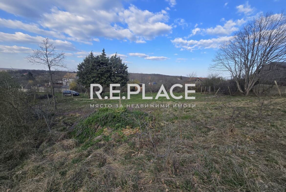 Панорамен парцел 989 кв.м в м-т Перчемлията, Варна – Идеален за проект с гледка