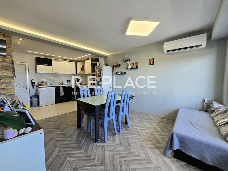 Тристаен апартамент с панорама към Варненското езеро! Гр. Варна