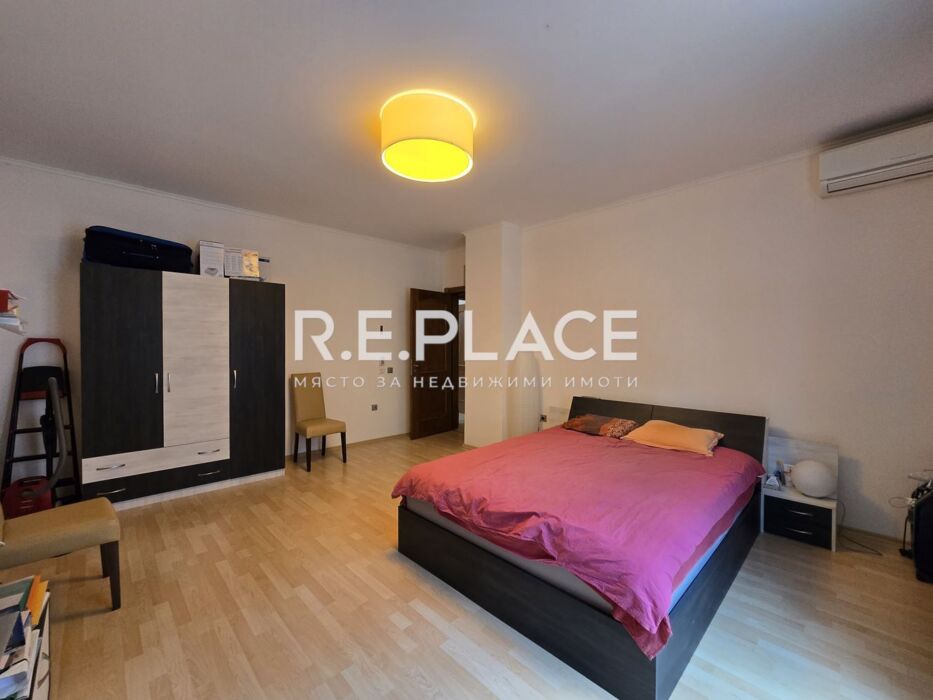 Уникален тристаен апартамент под наем в луксозен затворен комплекс – кв. Бриз, Варна