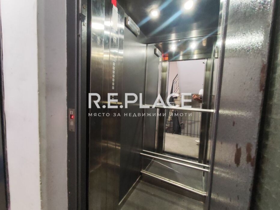 Дава под наем едностаен апартамент, Окръжна Болница, гр. Варна