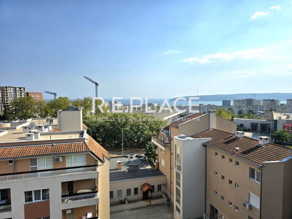 Двустаен апартамент в ж.к. Панорама – Бриз, Варна