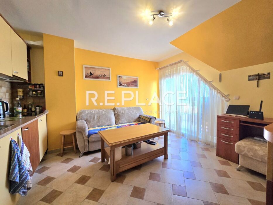 Двустаен апартамент в ж.к. Панорама – Бриз, Варна