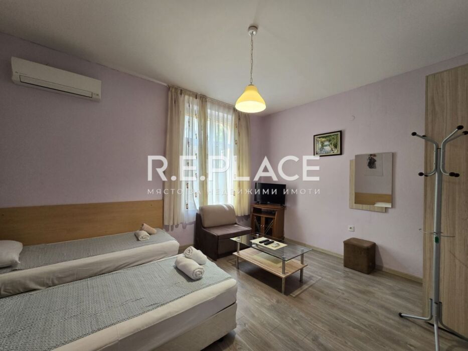 Едностаен апартамент под наем, Център, гр. Варна