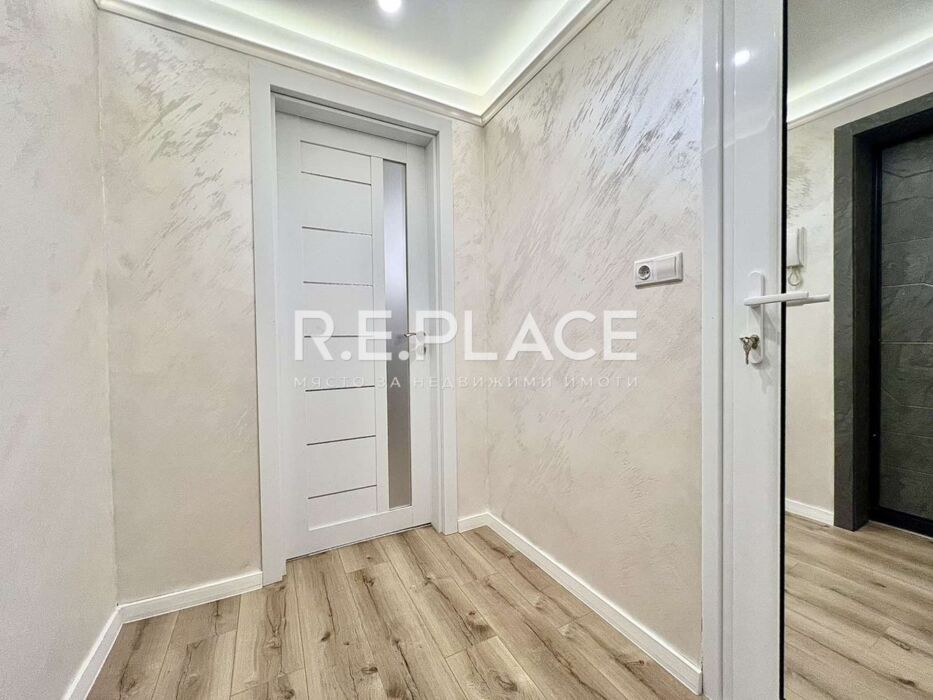 Продава двустаен апартамент, гр Варна, кв. Чайка