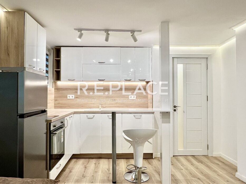 Продава двустаен апартамент, гр Варна, кв. Чайка