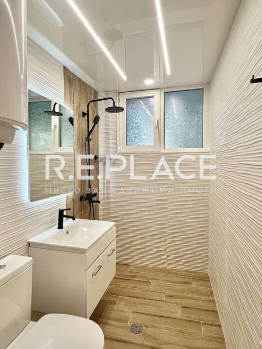 Продава двустаен апартамент, гр Варна, кв. Чайка