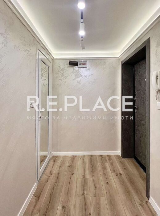 Продава двустаен апартамент, гр Варна, кв. Чайка