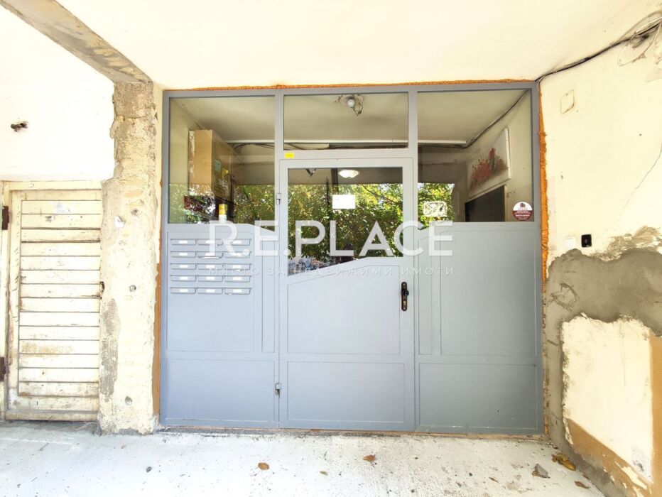 Продава тристаен апартамент в гр. Варна, квартал Чайка