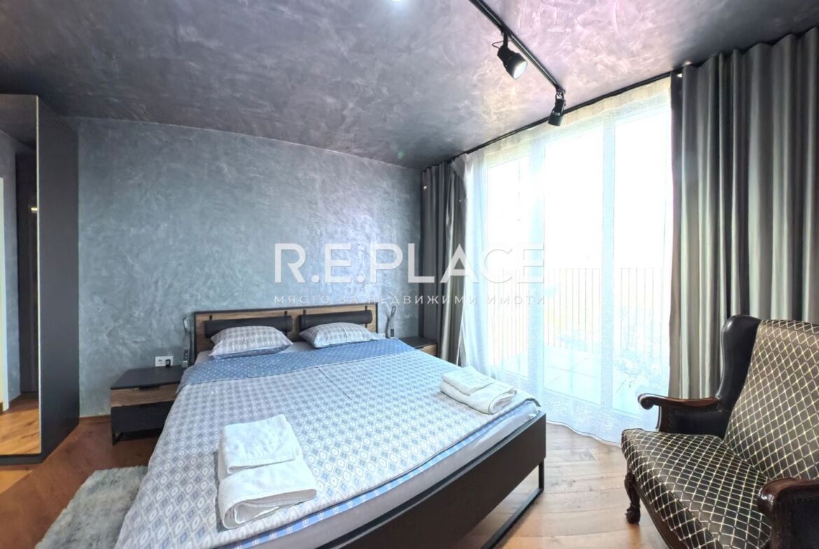 Продава тристаен апартамент в центъра на град Варна