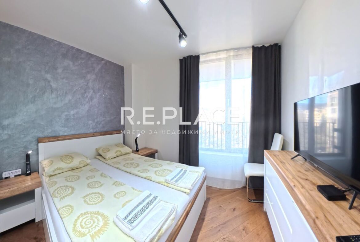 Продава тристаен апартамент в центъра на град Варна