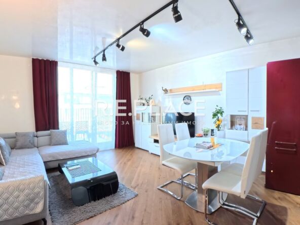 Продава тристаен апартамент в центъра на град Варна