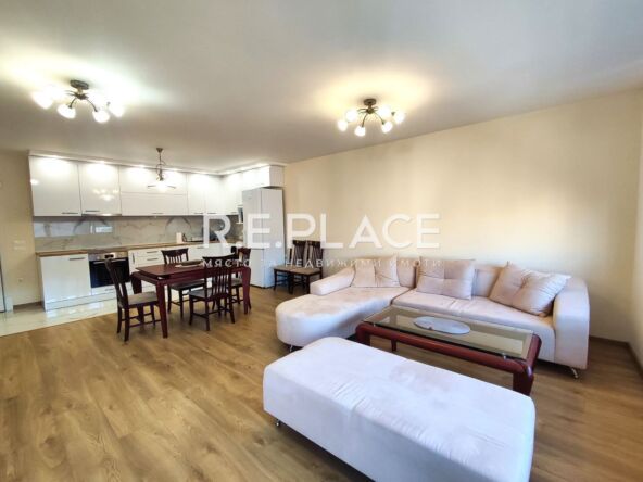 Продава тристаен апартамент в центъра на град Варна