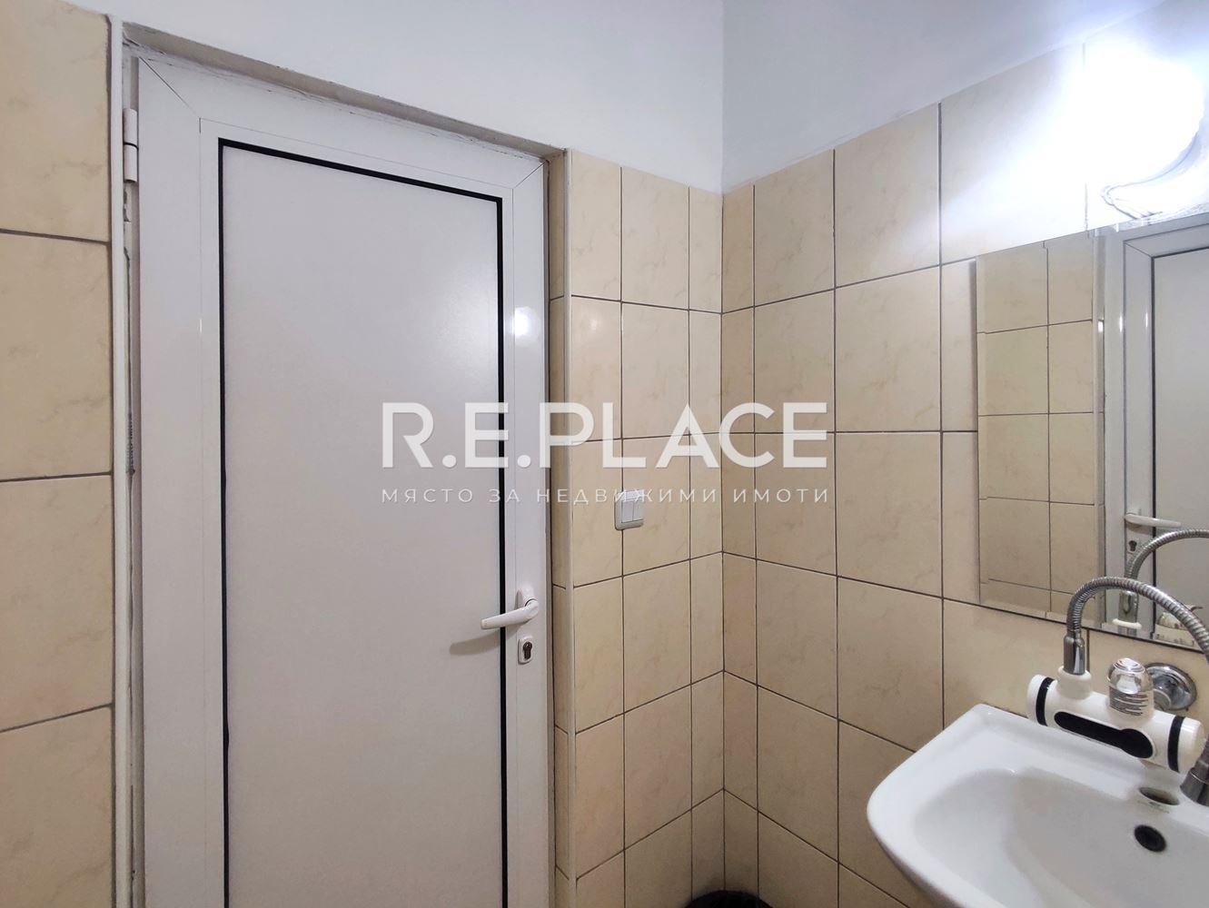 Дава под наем магазин, гр. Варна, кв. Владислав Варненчик