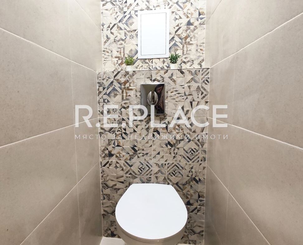 Продава четиристаен апартамент в гр. Варна, кв. Чайка