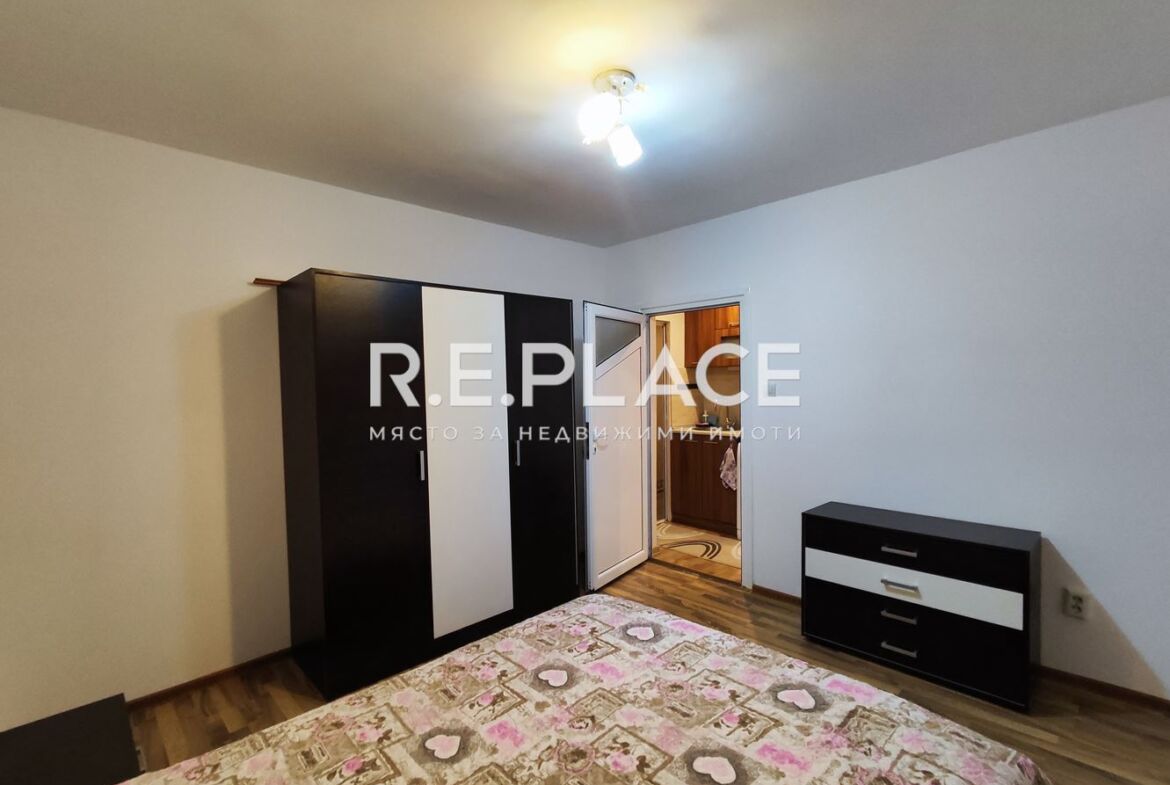 Продава апартамент с три стаи гр. Варна, жк. Владислав Варненчик