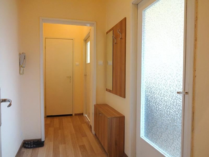 Двустаен апартамент под наем в кв. Младост, гр. Варна