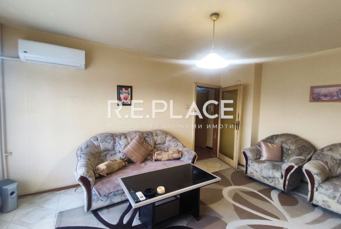 Продава апартамент с три стаи гр. Варна, кв. Младост