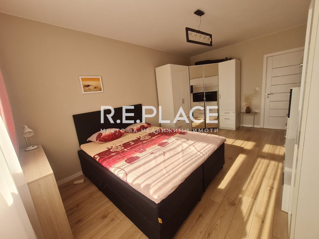 Продава двустаен апартамент гр. Варна, кв. Бриз