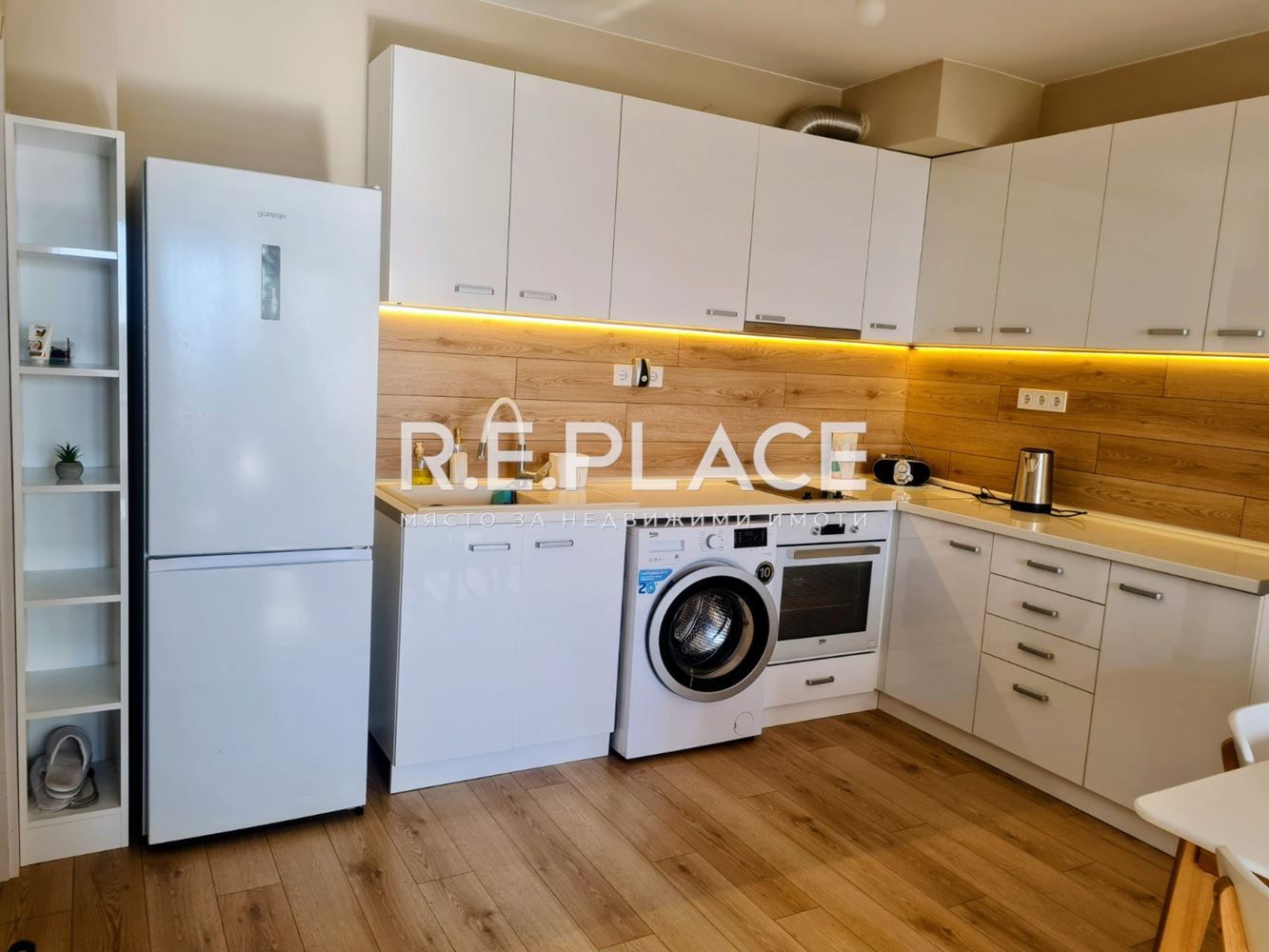 Продава двустаен апартамент гр. Варна, кв. Бриз