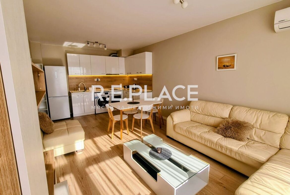 Продава двустаен апартамент гр. Варна, кв. Бриз