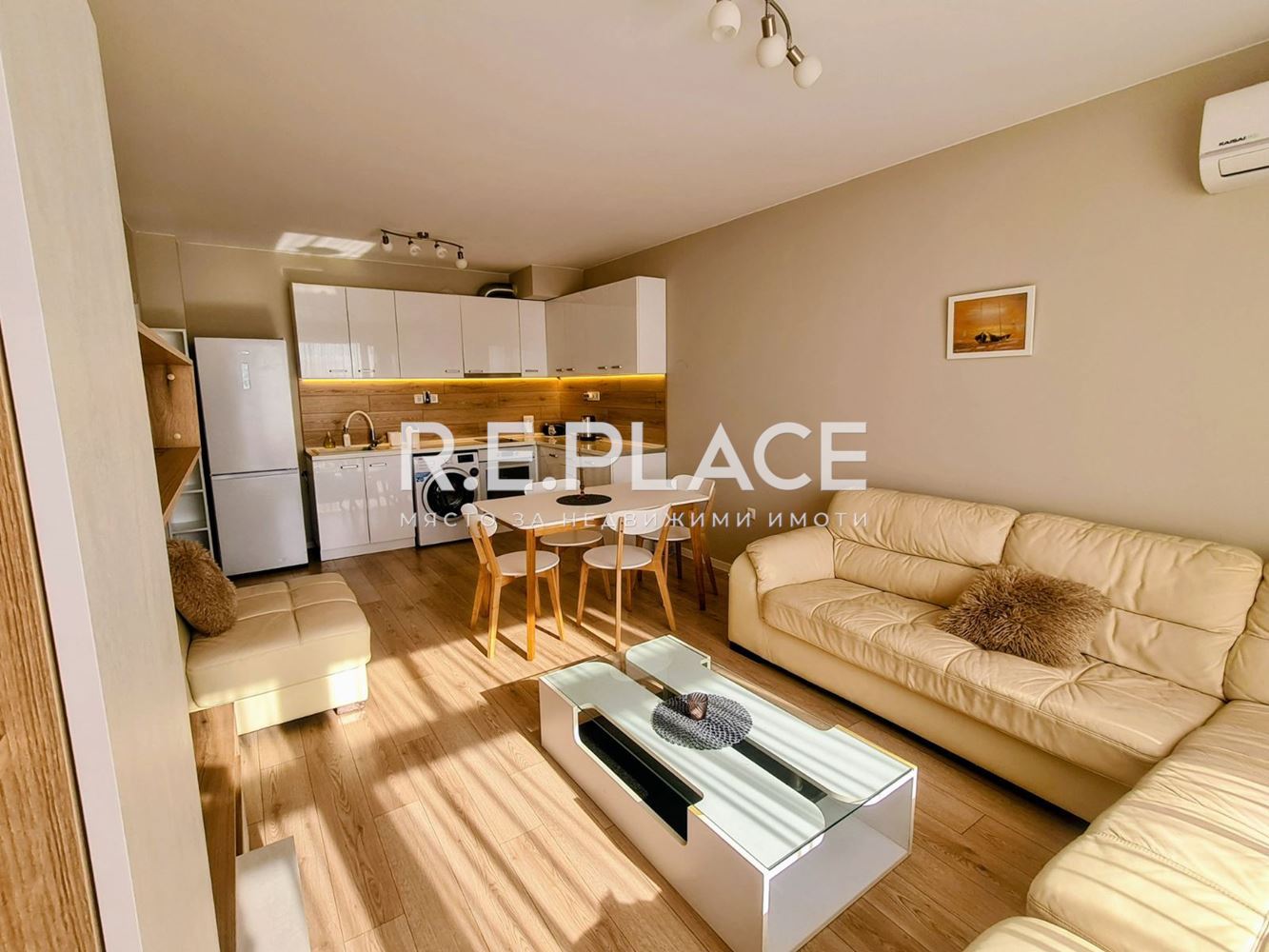 Продава двустаен апартамент гр. Варна, кв. Бриз