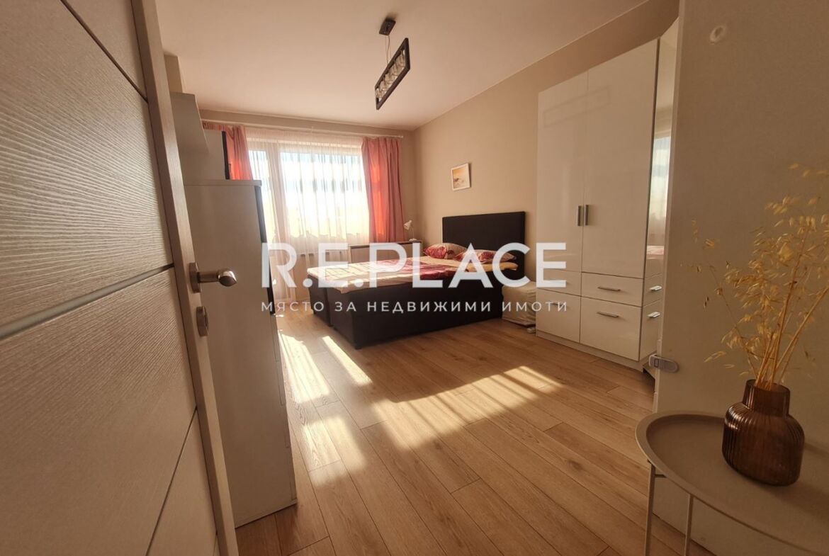 Продава двустаен апартамент гр. Варна, кв. Бриз