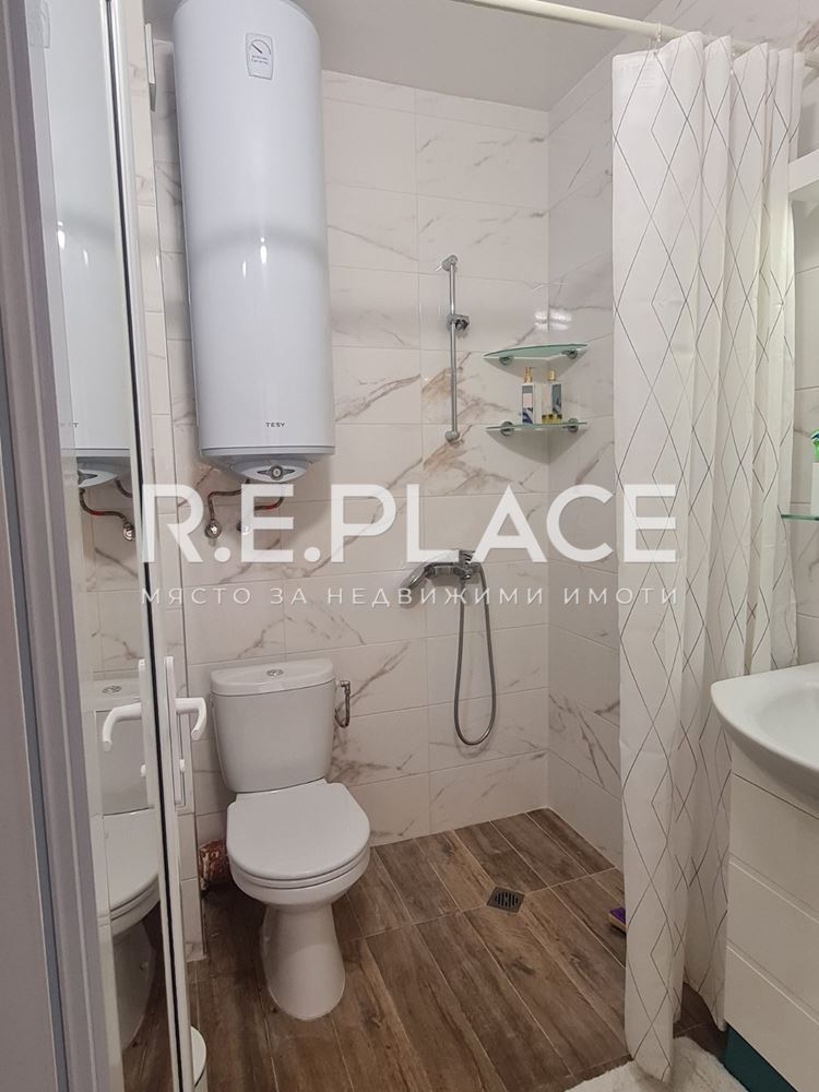 Продава двустаен апартамент гр. Варна, кв. Бриз