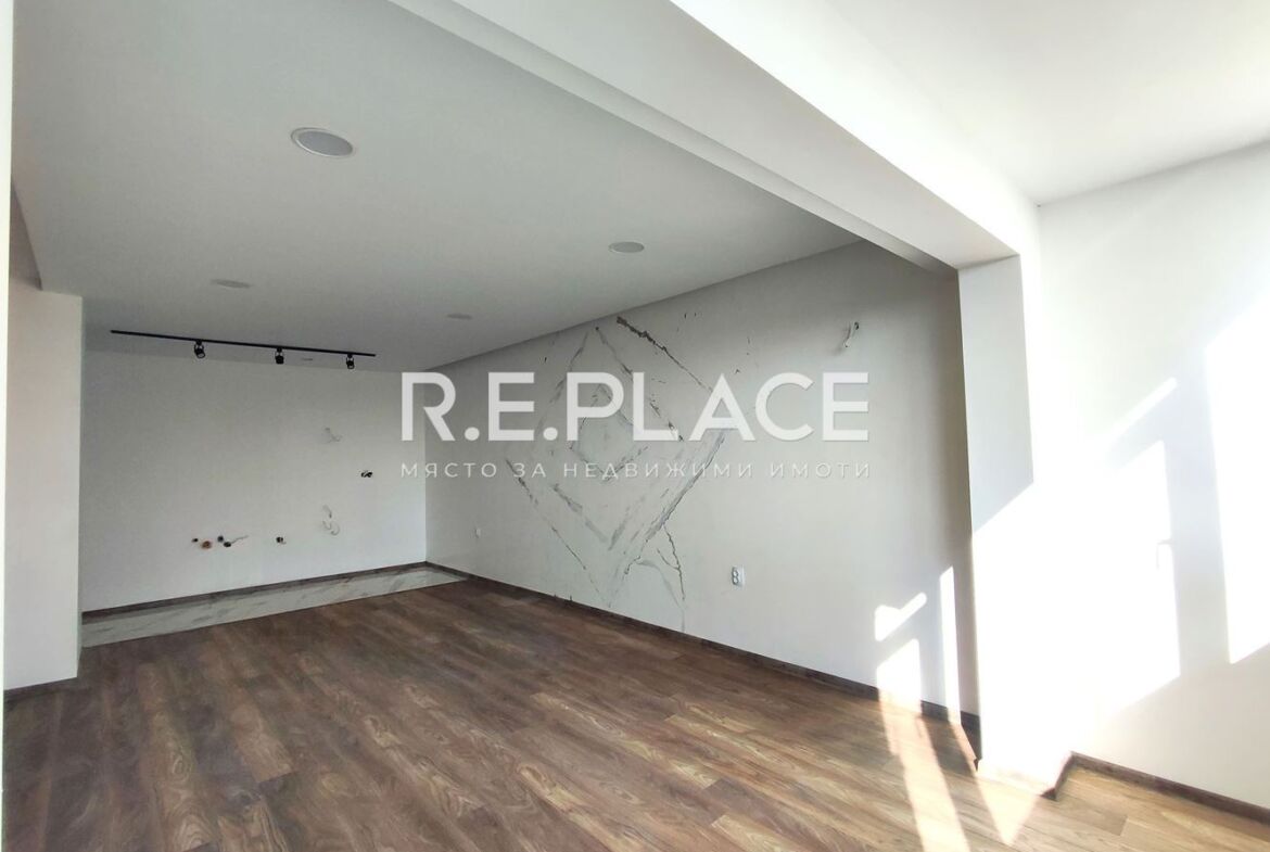 Продава апартамент с три стаи ж.к. Владиславово, гр. Варна