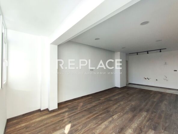 Продава апартамент с три стаи ж.к. Владиславово, гр. Варна