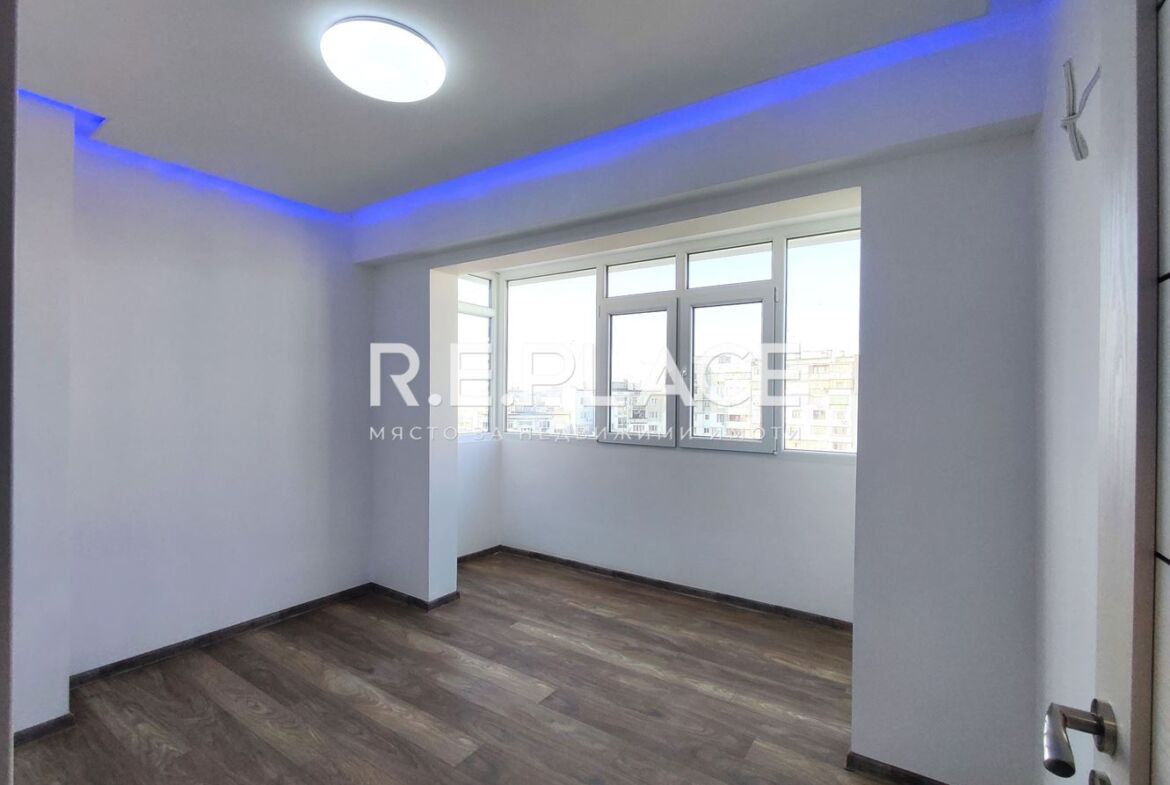 Продава апартамент с три стаи ж.к. Владиславово, гр. Варна