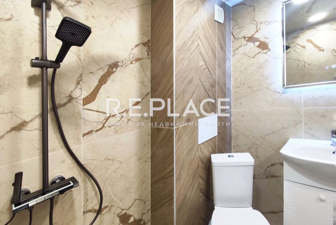 Продава апартамент с три стаи ж.к. Владиславово, гр. Варна