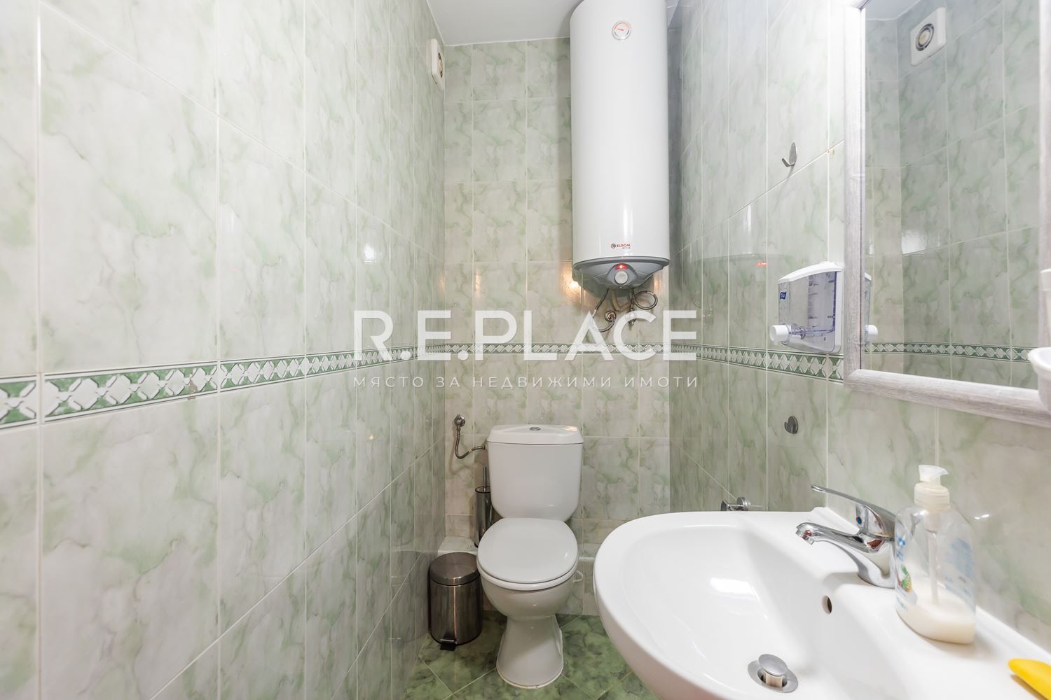 Дава под наем четиристаен апартамент, гр.Варна, Общината!