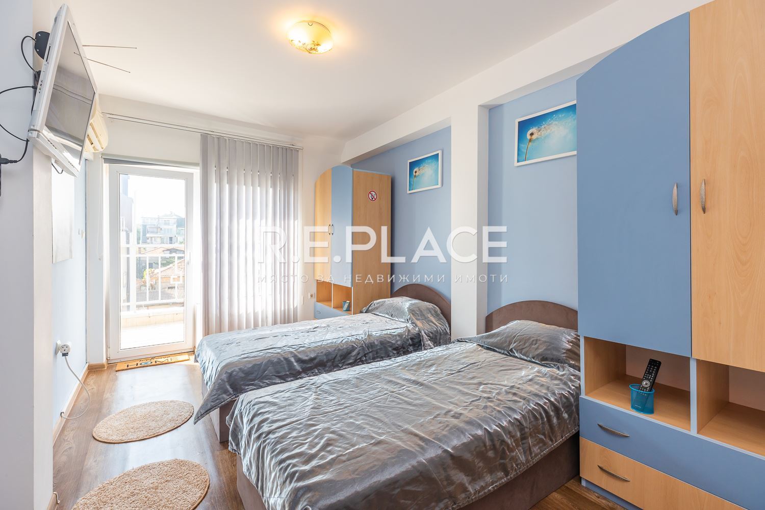 Дава под наем четиристаен апартамент, гр.Варна, Общината!