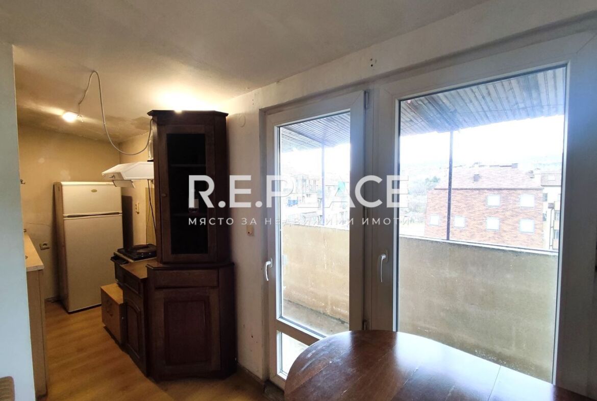 Продава двустаен апартамент в гр. Варна, Лятно Кино Тракия